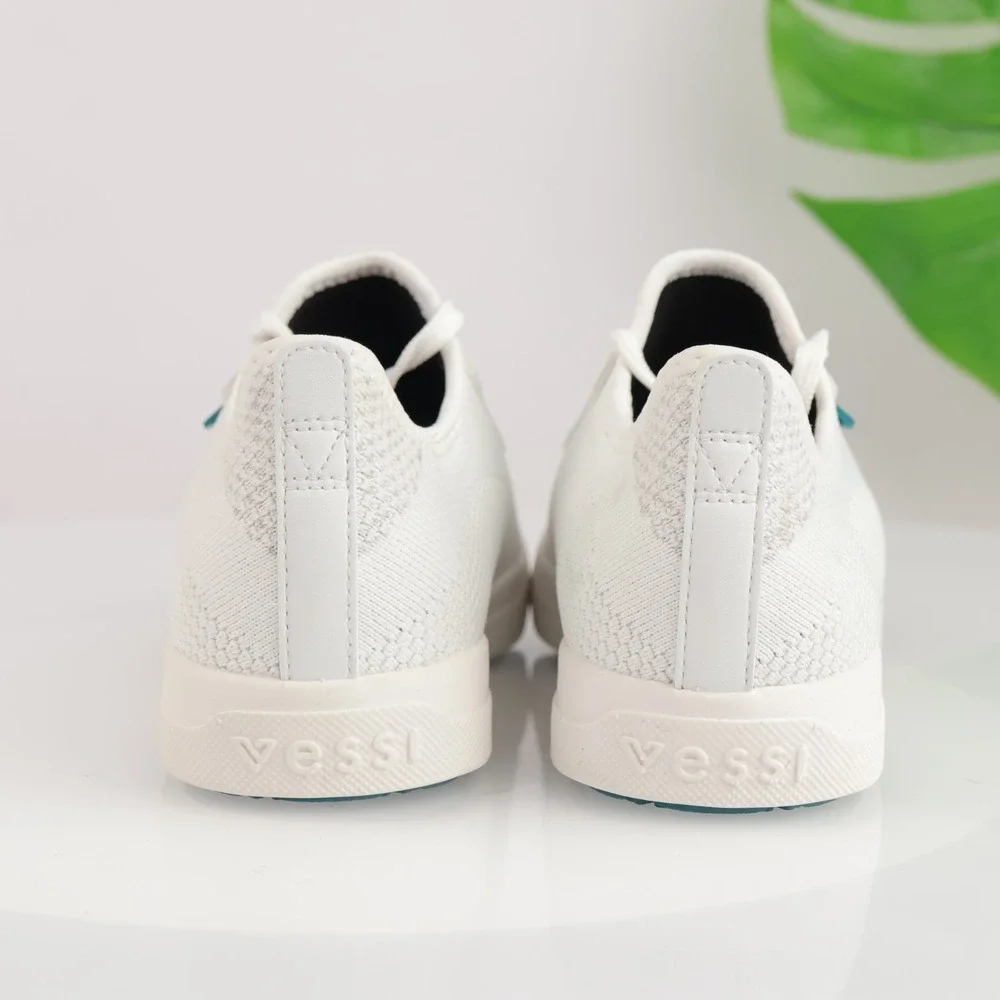 Vessi Womens Weekend 1.5 Sneakers Size 7 Waterproof White Lace Up Comfort Shoes